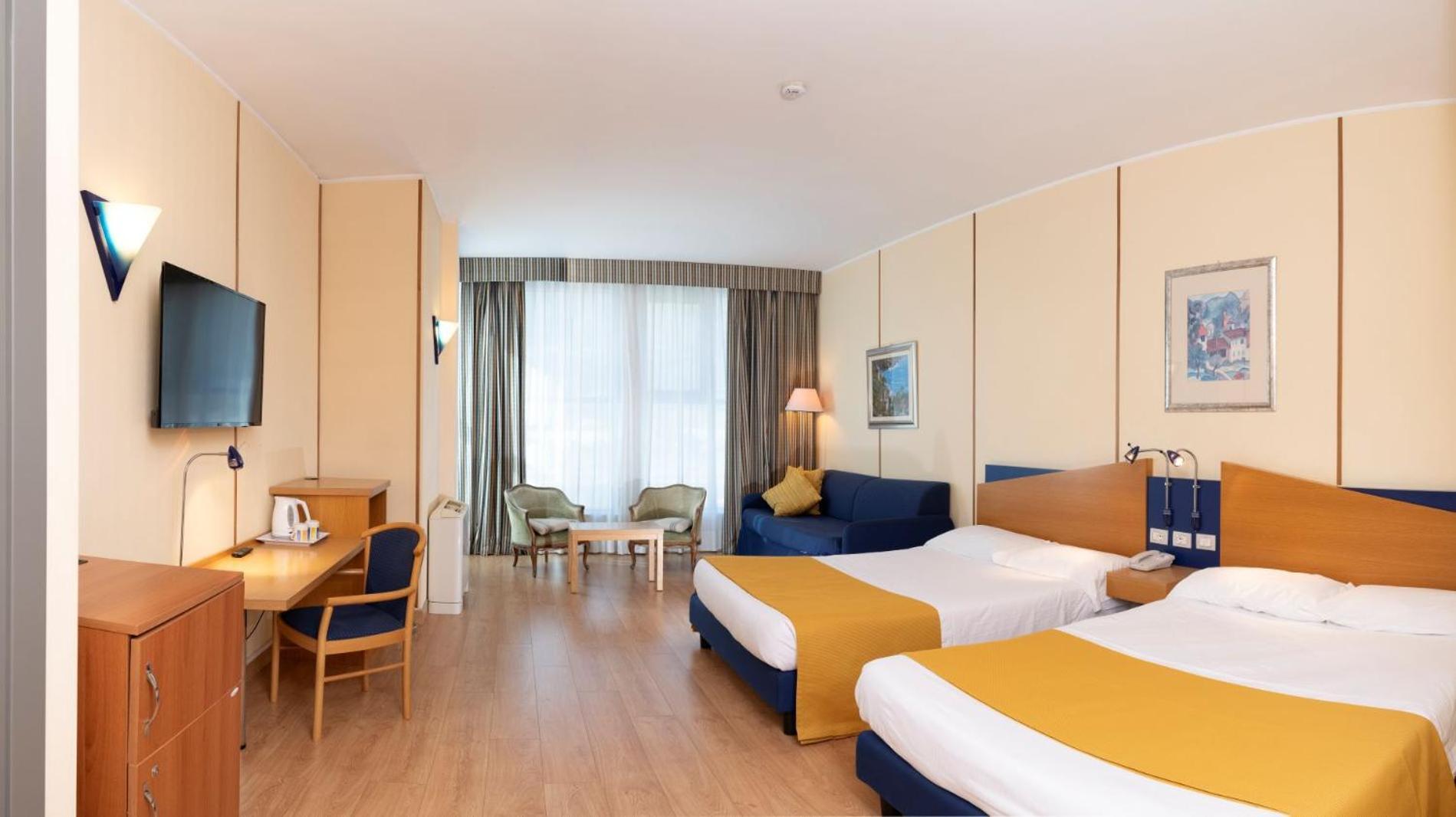 Hotel Express Aosta East Pollein Esterno foto