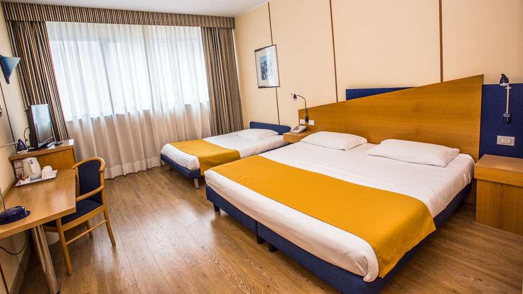 Hotel Express Aosta East Pollein Camera foto